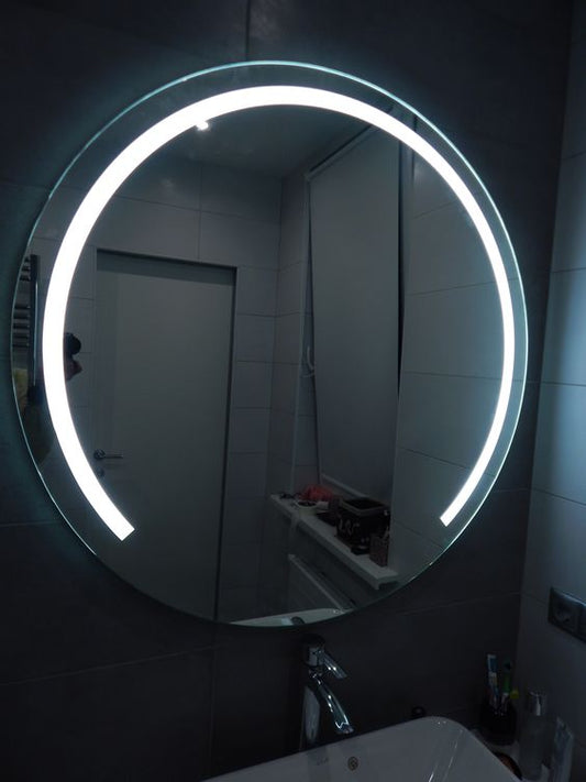 Round Mirror With LED Light